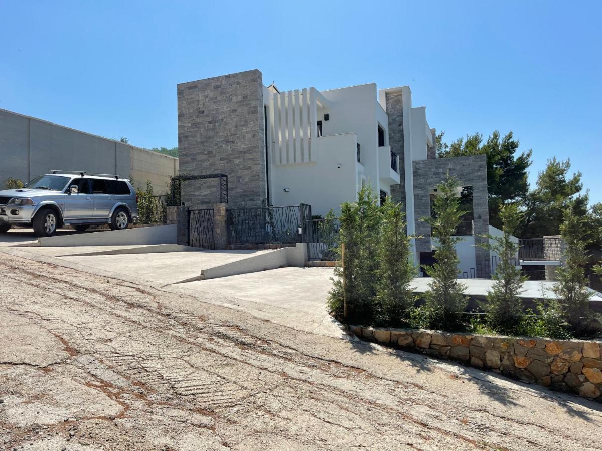 Villa Pine Бар Экстерьер фото